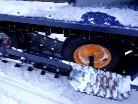 Видео: самодельный снегоход ,,ХАСКА,. показ.