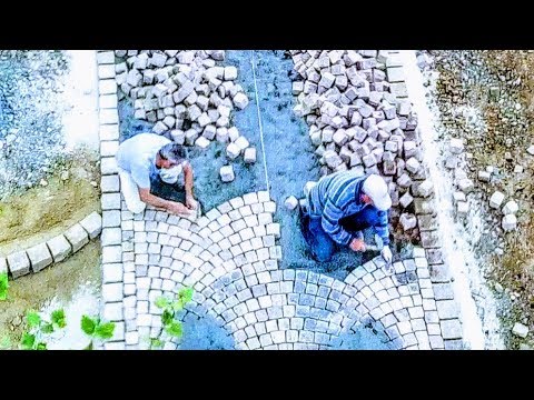 Видео: УКЛАДКА БУЛОЧКИ, ТРАДИЦИОННЫЙ ДУГОВОЙ УЗОР, НАТУРАЛЬНЫЕ КУБИЧЕСКИЕ КАМНИ, КОВРОВАЯ ТЕХНИКА, ГРАВИ...