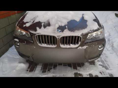 Видео: Замена стекла на фаре BMW X3 F25. Процесс снятия бампера.