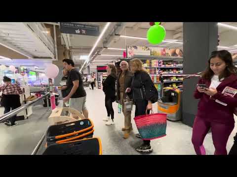 Видео: #955 Либурн. Блошиный рынок