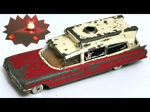 Видео: Реставрация корги Cadillac Superior Ambulance №437, лобовое стекло и сигнальная лампа.