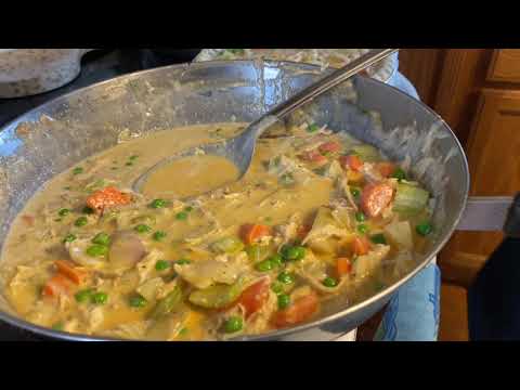 Видео: Куриный 🐔 пирог 🥧