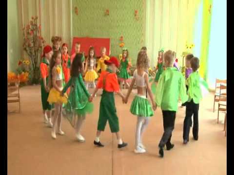 Видео: хоровод с осенью
