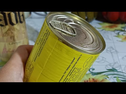 Видео: Загадочная жёлтая банка. Паштет печеночный, для пенсионеров! 