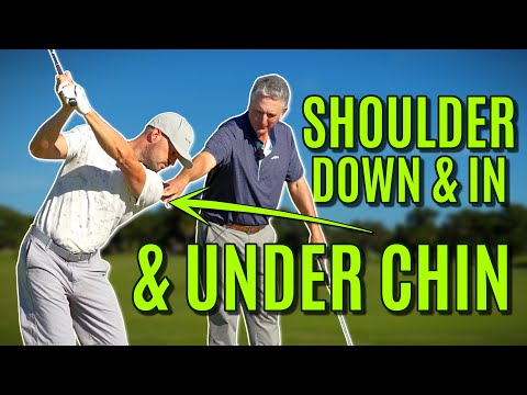 Видео: ГОЛЬФ: Плечи вниз, внутрь и под подбородок | Как двигаются плечи при ударе в гольфе
