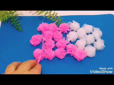 Видео: Роза из органзы за одну минутку.