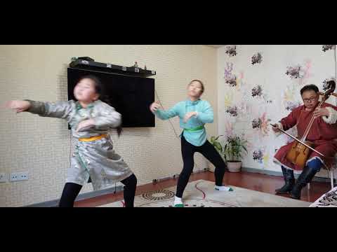 Видео: баяд биелгээ, гэр бүлээрээ