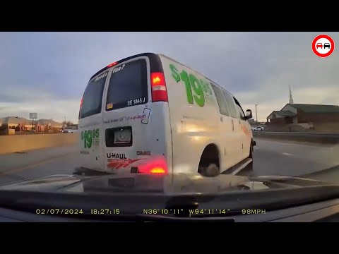 Видео: ЖЕСТЬ! Аварии и ДТП. Неопытные водители. Торопыги неудачники. Карма настигает.