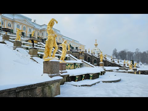 Видео: Петергоф, фонтаны в снегу, 2 декабря 2023 года