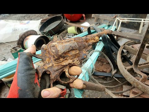 Видео: ПОХОД НА МЕТАЛЛОПРИЕМКУ В БЕЛЬГИИ # 117 свежие  ништяки
