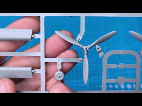 Видео: Обзор, TAKOM 1/48 Henschel Hs129 B-2.