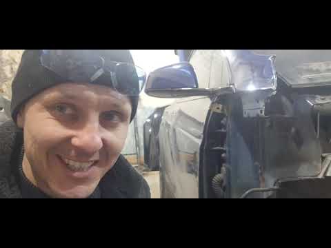 Видео: TESLA model X 2022г. замена и сваривания переднего кронштейна на стакане лонжерона.