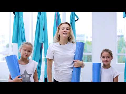 Видео: Детская Йога в гамаках. Морское путешествие с Ksenya Fly Yoga.