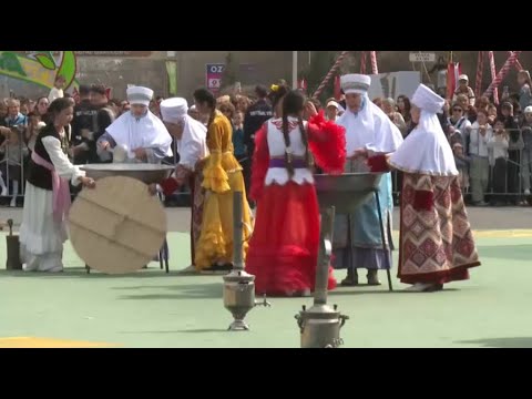 Видео: Наурыз мейрамы празднуют в Таразе