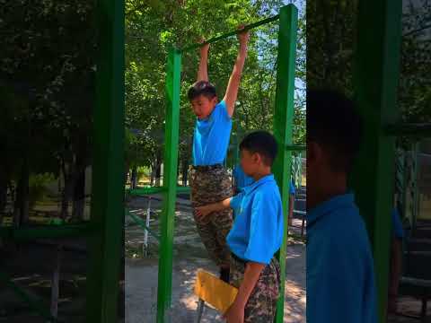 Видео: Белтемірге тартылу(турник) "Алау" әскери спорттық сайысы.