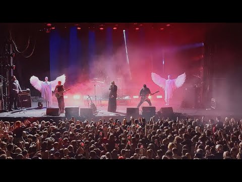 Видео: ДЖИЗУС-ДЕВОЧКА В КЛАССЕ. КОНЦЕРТ В МОСКВЕ 9.02.2024