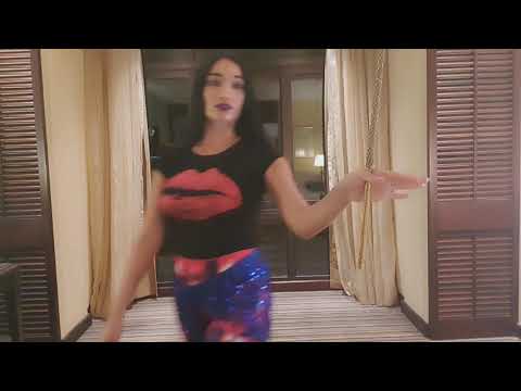 Видео: Марафон с аксессуарами. Работа с тростью