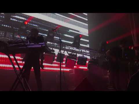 Видео: Дельфин - 520 (30.03.18, Известия Hall)