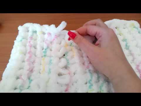 Видео: Шарф-снуд или хомут из пряжи Alize Puffy без крючка и спиц.