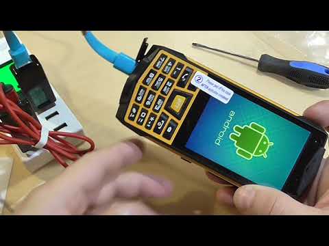 Видео: Распаковка IP67 смартфона с рацией, фонариком, клавиатурой и NFC - N2