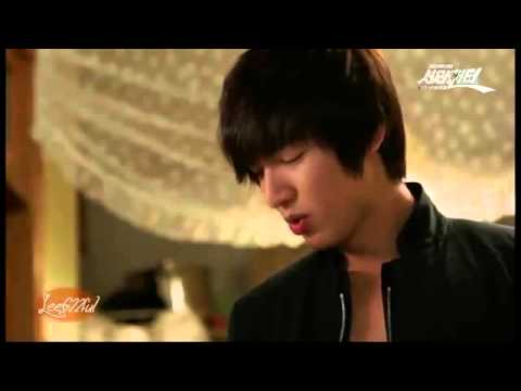 Видео: Корейский красавчик