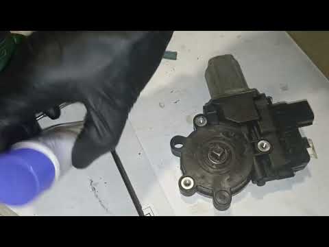 Видео: Ремонт склопідіймача Mitsubishi Outlander 1. Repair of the Mitsubishi Outlander 1 window lifter.