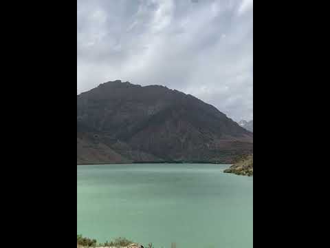 Видео: Искандеркуль. Змеинное озеро. Дорога до озера Искандеркуль