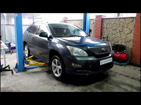 Видео: Замена задних стоек пружин и пыльников на Toyota Harrier Тойота Харриер 2003 года