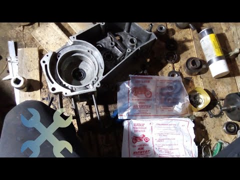 Видео: Установка сальников коленвала Иж Юпитер