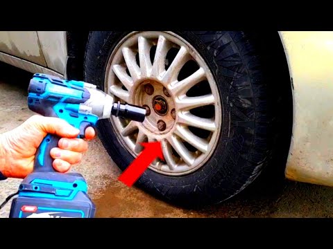 Видео: Проверяю китайский гайковверт на аккумуляторах  в работе. Можно ли им сразу открутить колесо???