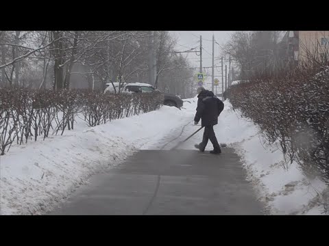 Видео: Тест смазки цепи Daytona PTFE синтетическая с тефлоном в мокрых зимних городских условиях.