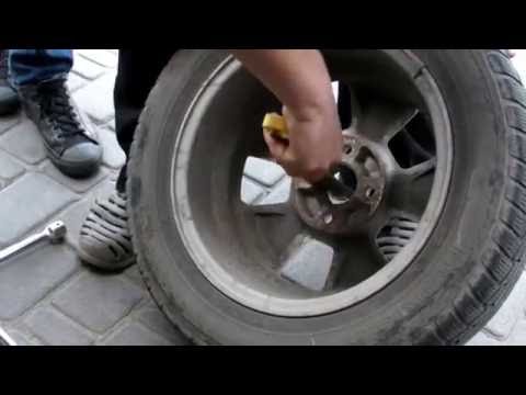 Видео: Что делать, чтобы колесо не прикипало к ступице. Часть 2