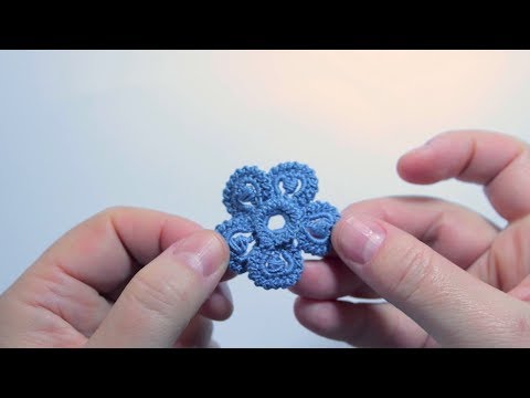 Видео: Цветок крючком с обвитыми столбиками 5 лепестков Ирландское кружево Вяжем по схемам