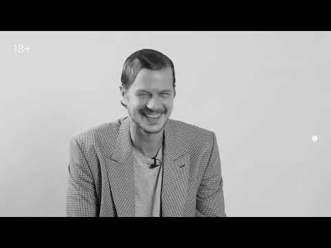 Видео: Можно наказывать детей ремнём: да или нет? Отвечает актёр Тихон Жизневский #KOMPAN500страницОТВЕТОВ