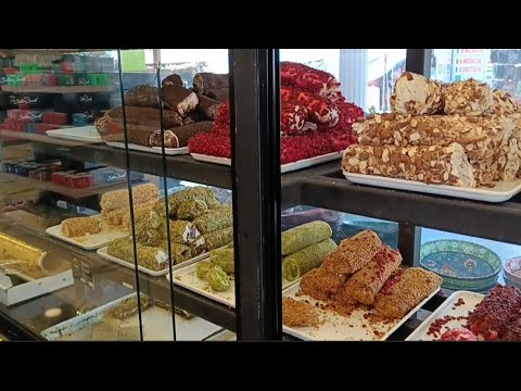 Видео: Авсаллар. Магазины рядом с отелем. Турецкие сладости и специи.