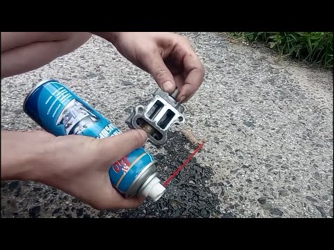 Видео: Чистка клапана холостого хода на Toyota Vitz 1szfe