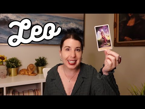 Видео: ЛЕВ, КТО-ТО ЛЮБИТ ТЕБЯ БОЛЬШЕ, ЧЕМ ТЫ МОЖЕШЬ ПРЕДСТАВИТЬ, ДАЖЕ ЕСЛИ ОН НАХОДИТСЯ НА ДАЛЕКЕ!