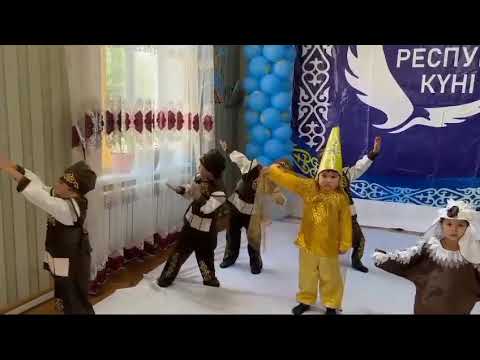 Видео: Республика күні батырлар биі