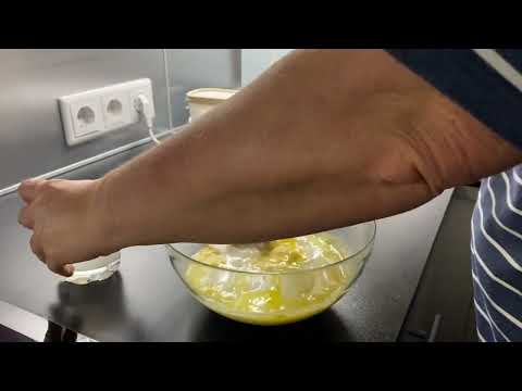 Видео: Творожные венские вафли с вафельницей Kitfort KT-1643