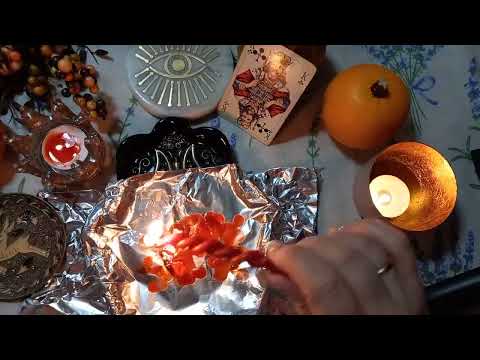 Видео: 🔥РИТУАЛ НА САМАЙН! Что б ЛЮБИМЫЙ  ЗАТОСКОВАЛ! гадание на воске