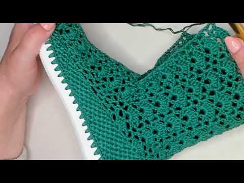 Видео: 💥⚡САПОЖКИ ЖЕНСКИЕ Ч 2💥ТЕПЛО И СТИЛЬНО💝 ВЯЖЕМ КРЮЧКОМ 🔥💥 CROCHET SHOES