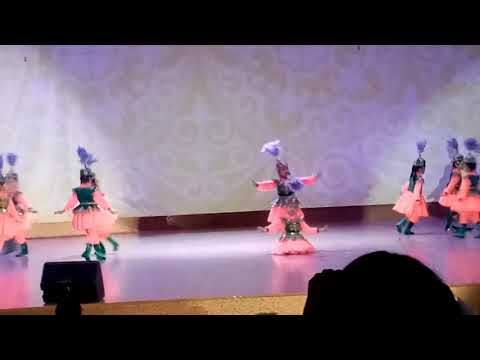 Видео: Казахский танец