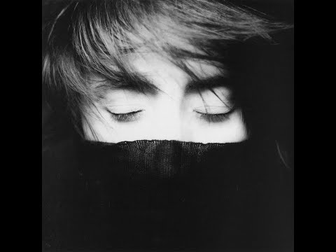 Видео: Земфира - Жить в твоей голове (текст на английском языке)