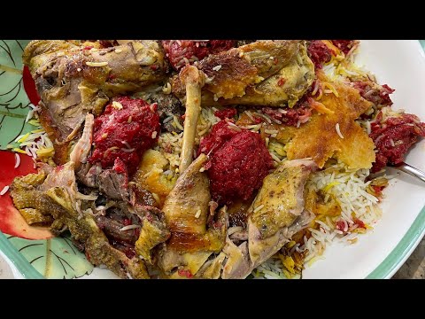 Видео: Азербайджанская кухня.Плов с курицей с кизиловой начинкой по Губински. Quba mətbəxi. Toyuq içi.