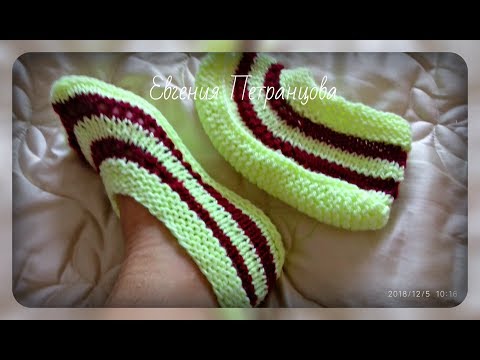 Видео: Простые следки на двух спицах