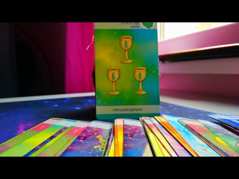 Видео: Любовна приказка 💌 5 - Какво изпитва към Вас? Развитие до 7 дни?! ❤️ 👫