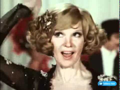 Видео: Небесные ласточки - Песенка Жаннет.flv