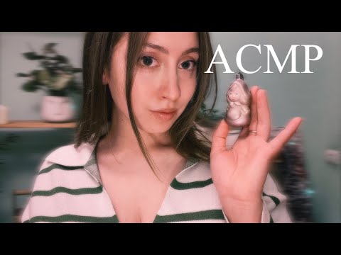 Видео: АСМР🎄ПОКАЗЫВАЮ СТАРЫЕ ЁЛОЧНЫЕ ИГРУШЕЧКИ 💚 болталка тихим голосом