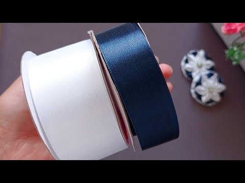 Видео: DIY 🎀ШИКАРНО!!! Школьные банты из атласной ленты ! КРАСИВО , просто, стильно. 🎀