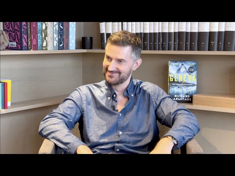 Видео: Ричард Армитидж: интервью с Waterstones